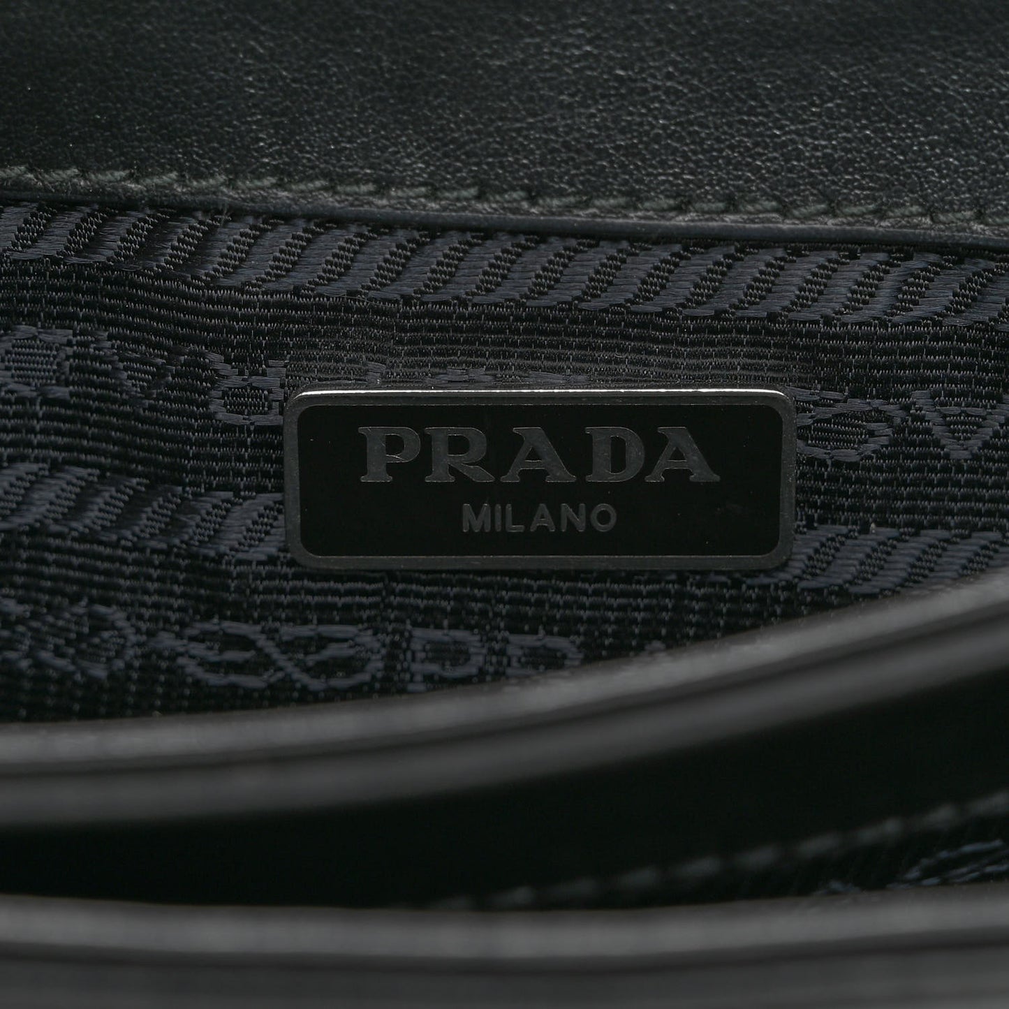 Saffiano Chain Shoulder Bag Black