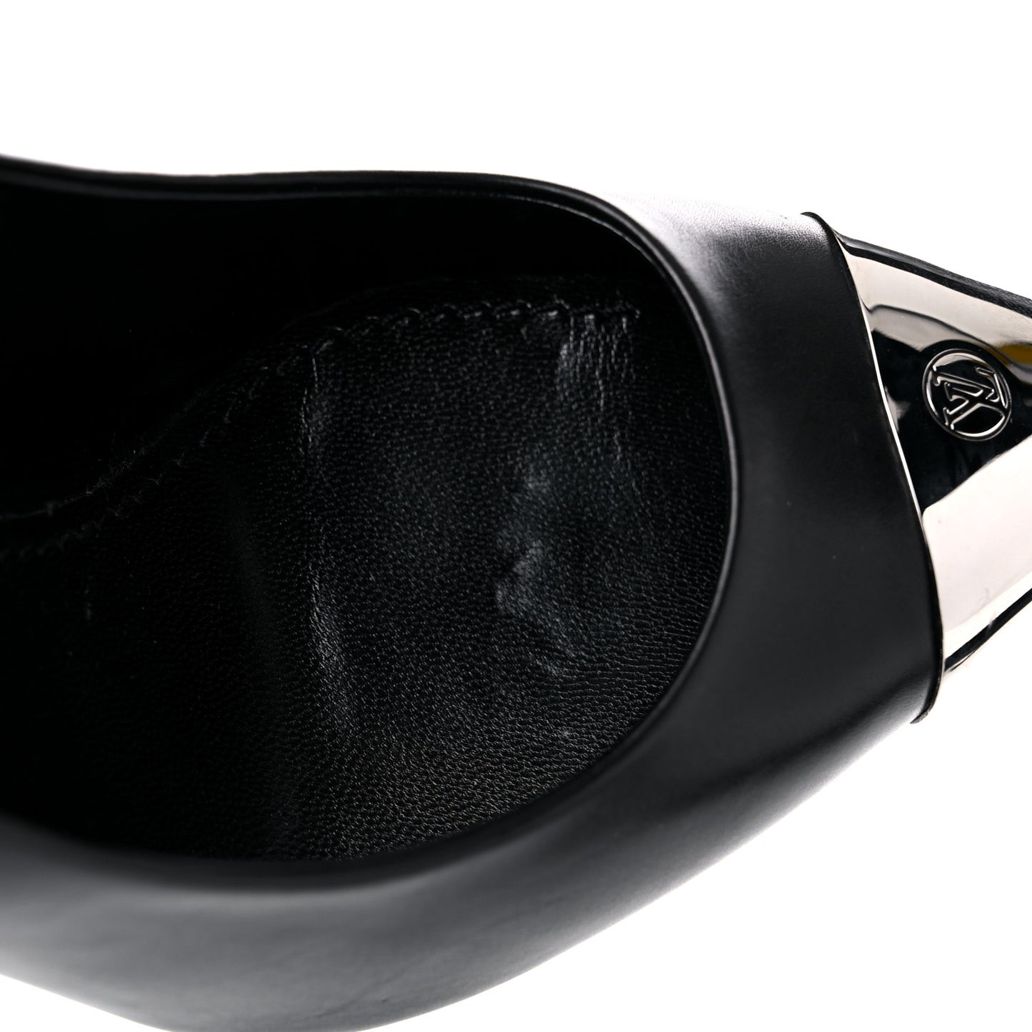 Calfskin Urban Twist Pumps 40 Black