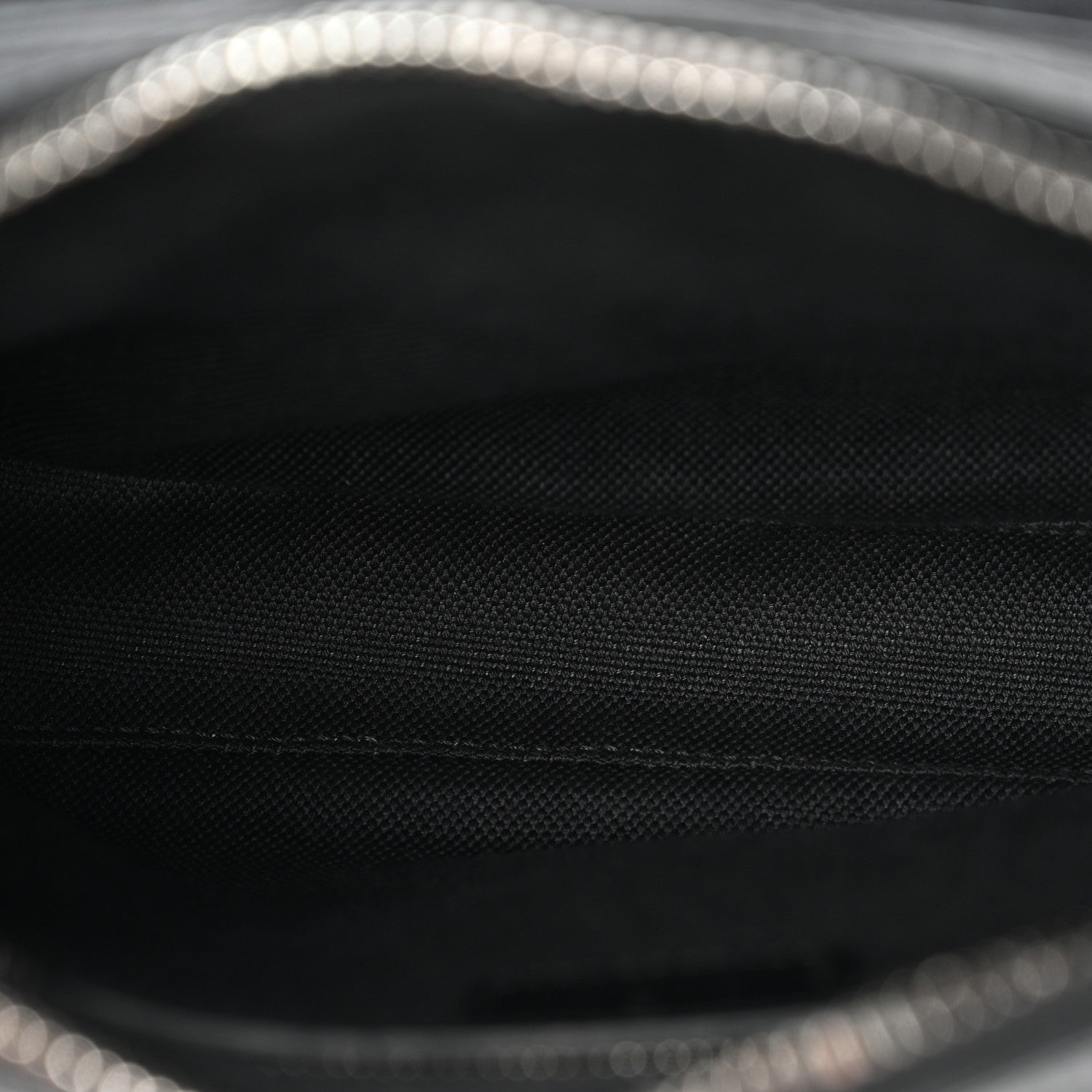 Gucci GG Supreme Monogram Small Crossbody Bag Black 5 of 10