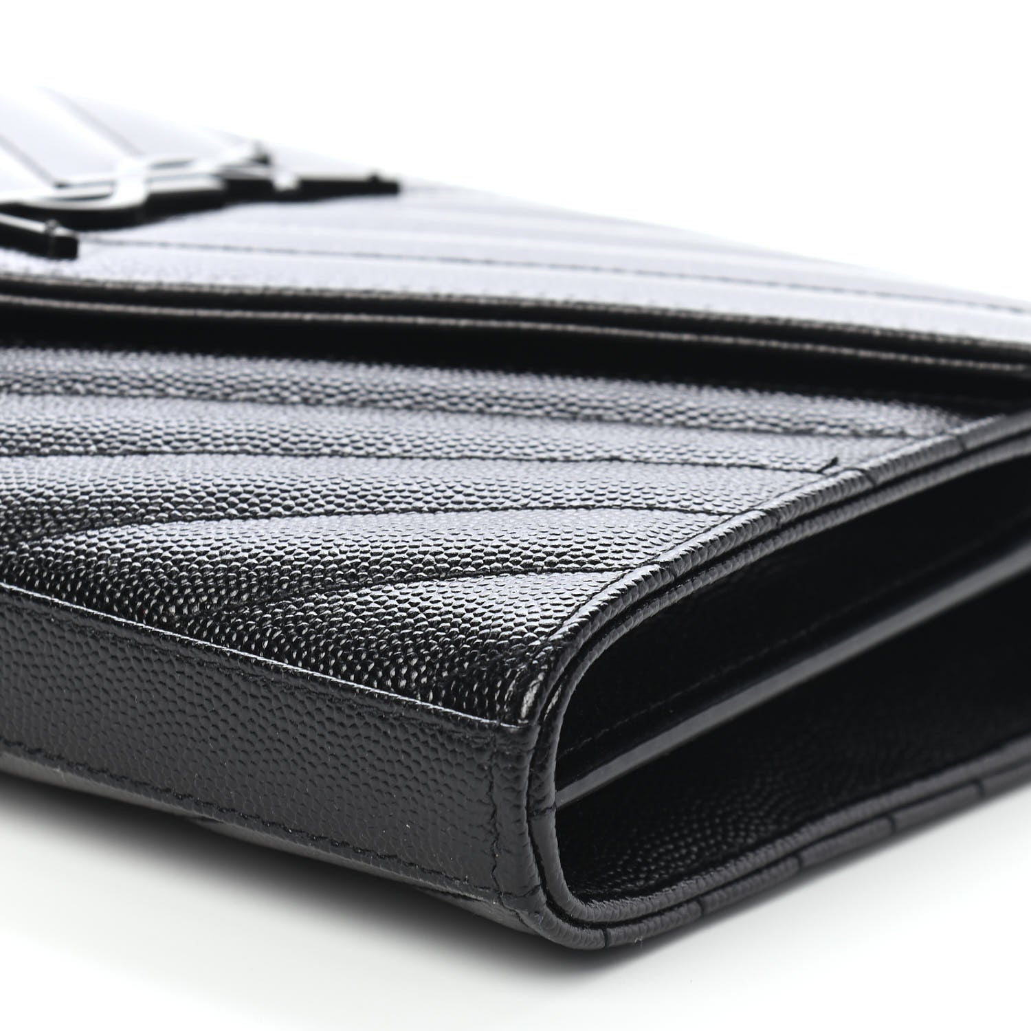 Saint Laurent Grain De Poudre Matelasse Chevron Monogram Chain Wallet Black 8 of 8