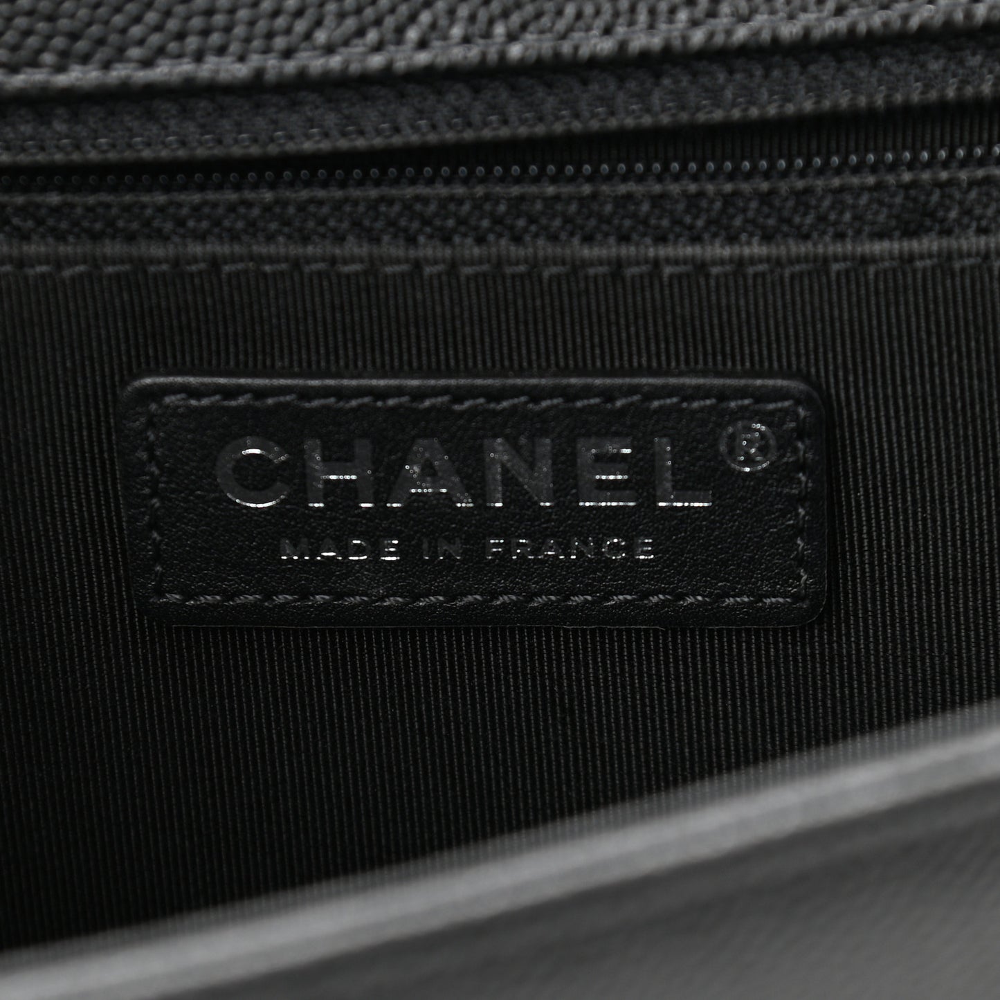Caviar Quilted New Medium Boy Flap Black