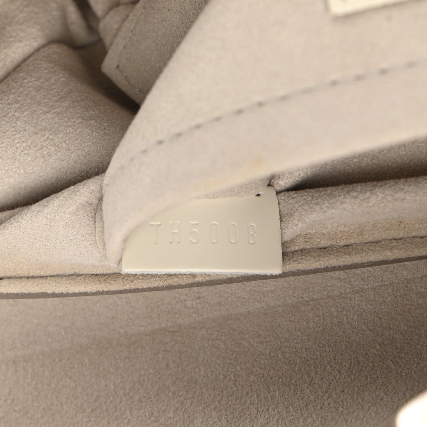 Epi Montaigne Clutch Ivory