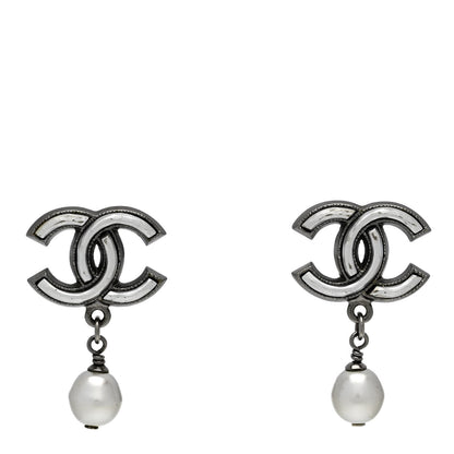 Chanel Pearl CC Drop Earrings Ruthenium Grey 1 of 4