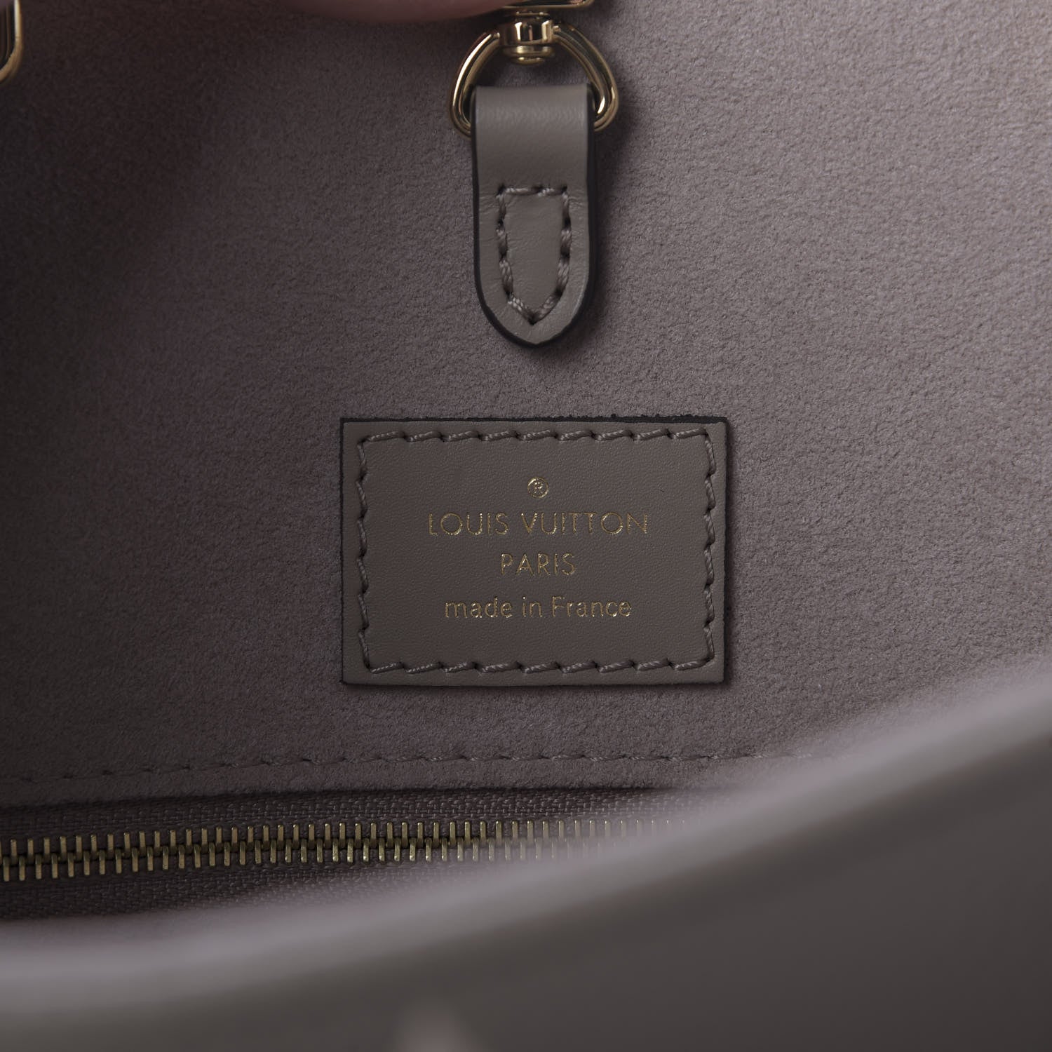 Louis Vuitton Empreinte Monogram Giant Onthego MM Tourterelle Creme 9 of 10