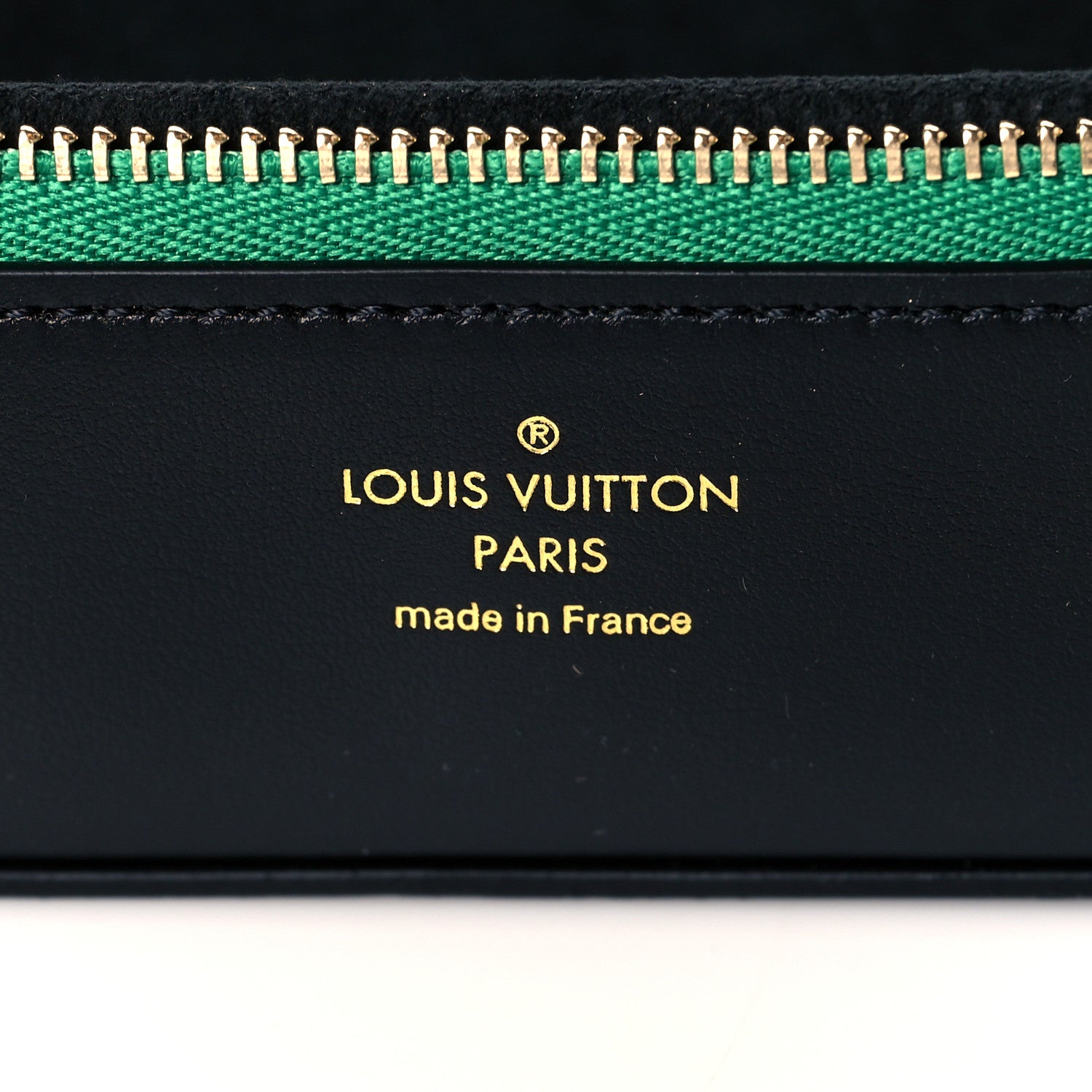 Louis Vuitton Jacquard Velvet Monogram LV Match Sunglasses Case GM Vert 6 of 10