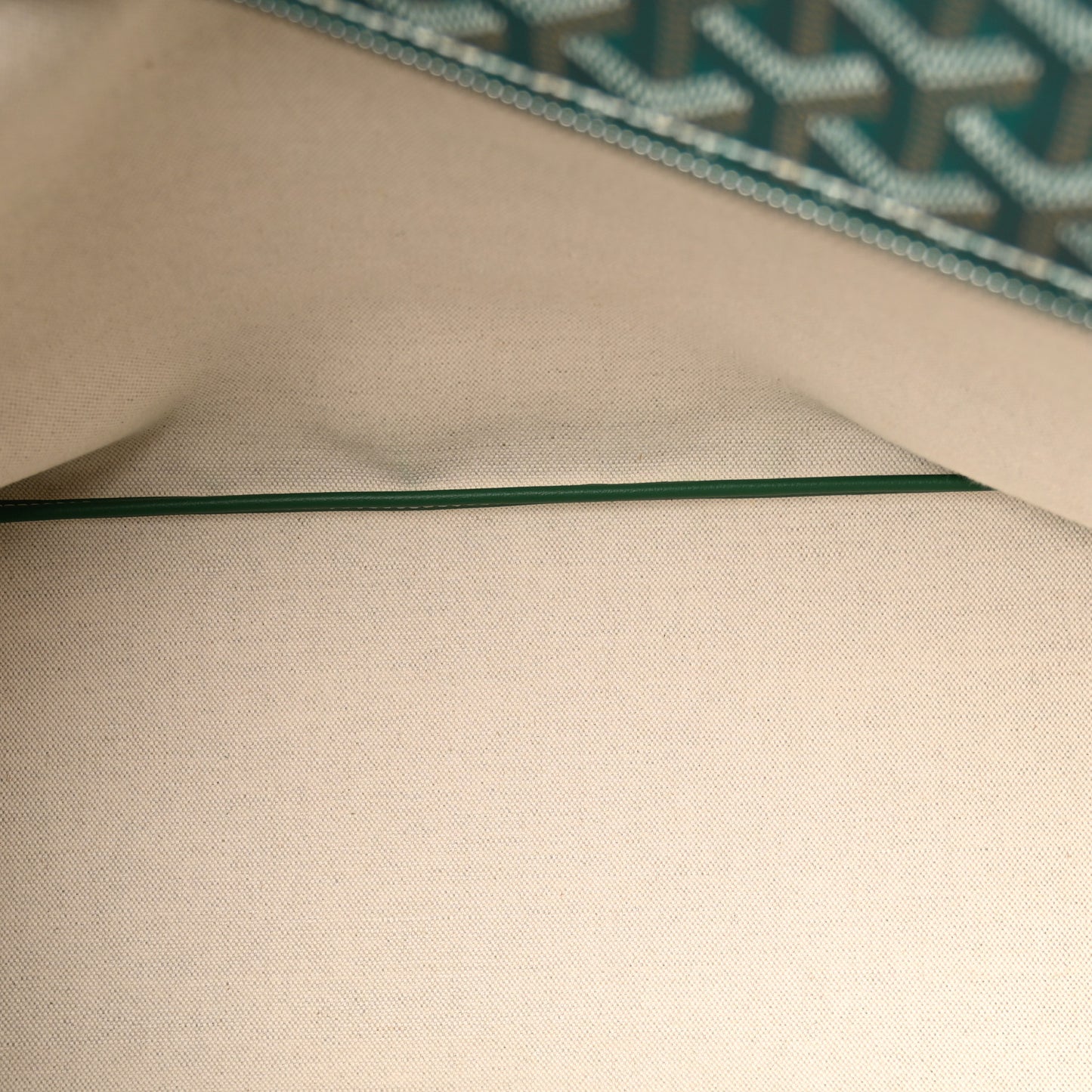 Goyardine Artois MM Green
