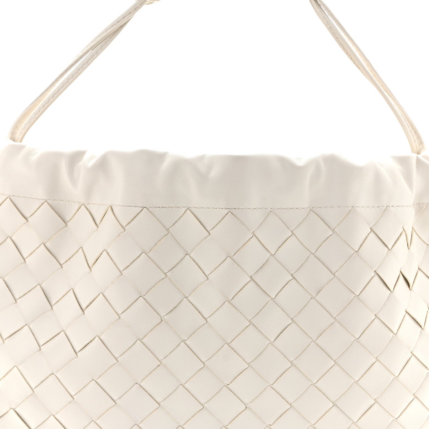 Calfskin Intrecciato Medium Dustbag Chalk