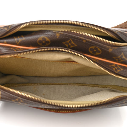 Louis Vuitton Monogram Reporter PM 11 of 17