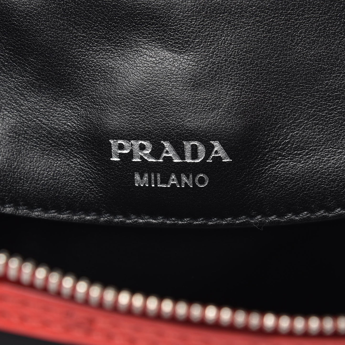 Tessuto Cavallino Ostrich Leopard Print Tote Black Miele Rosso