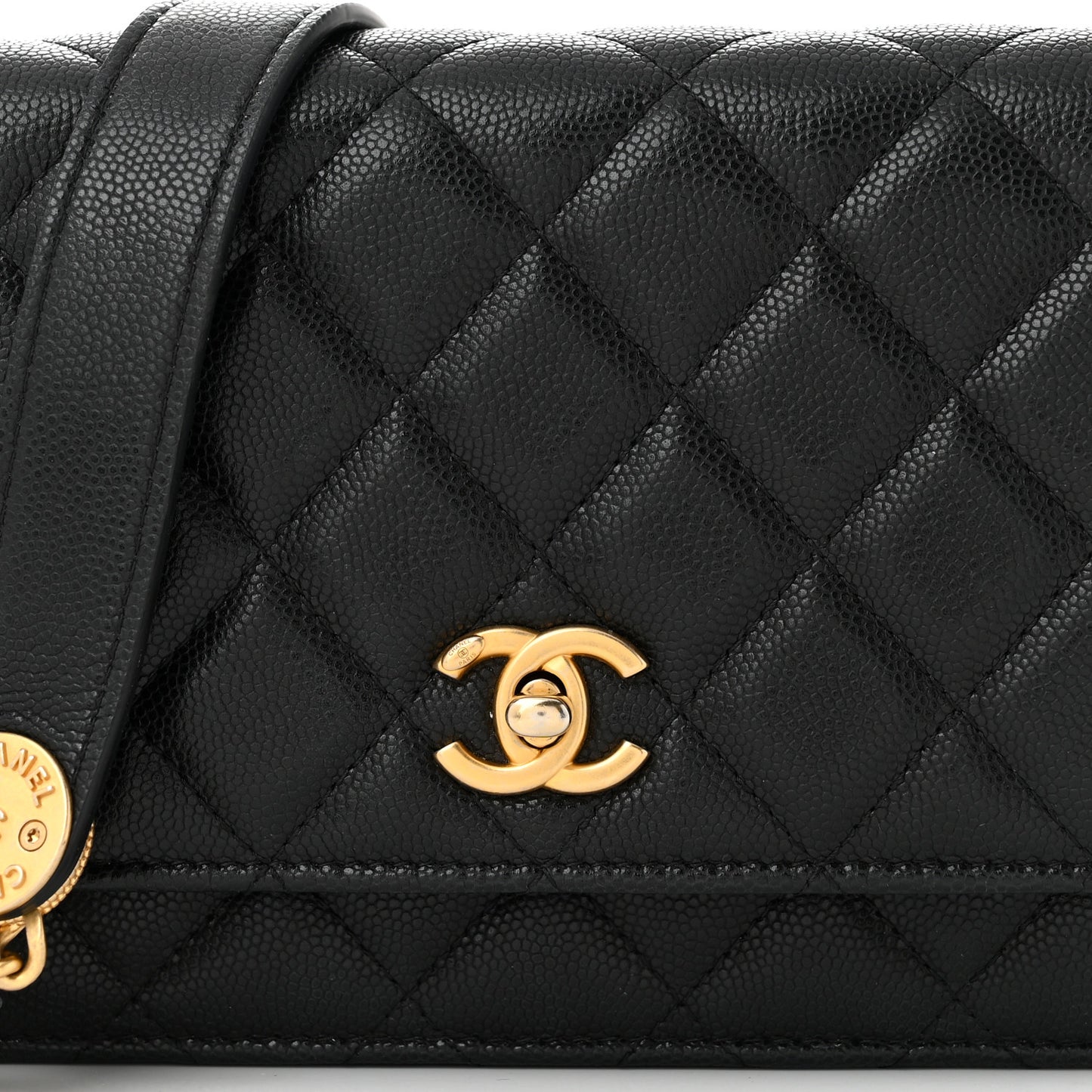 Caviar Quilted Twist Your Buttons Wallet On Chain WOC Black