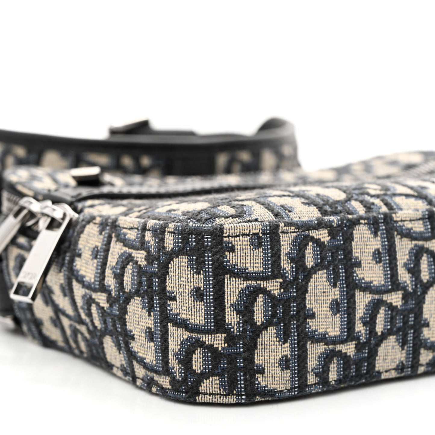 HOMME Oblique Safari Messenger Blue