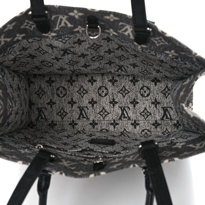Louis Vuitton Monogram Jacquard Denim Onthego MM Black 5 of 9