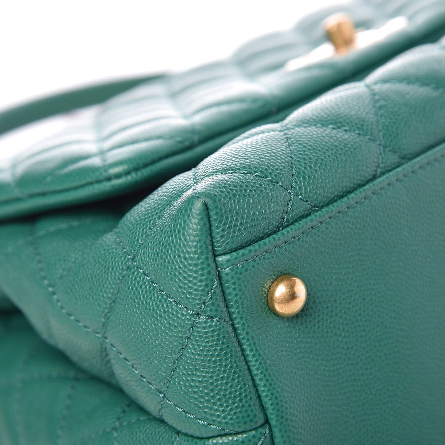 Caviar Quilted Small Coco Handle Flap Green