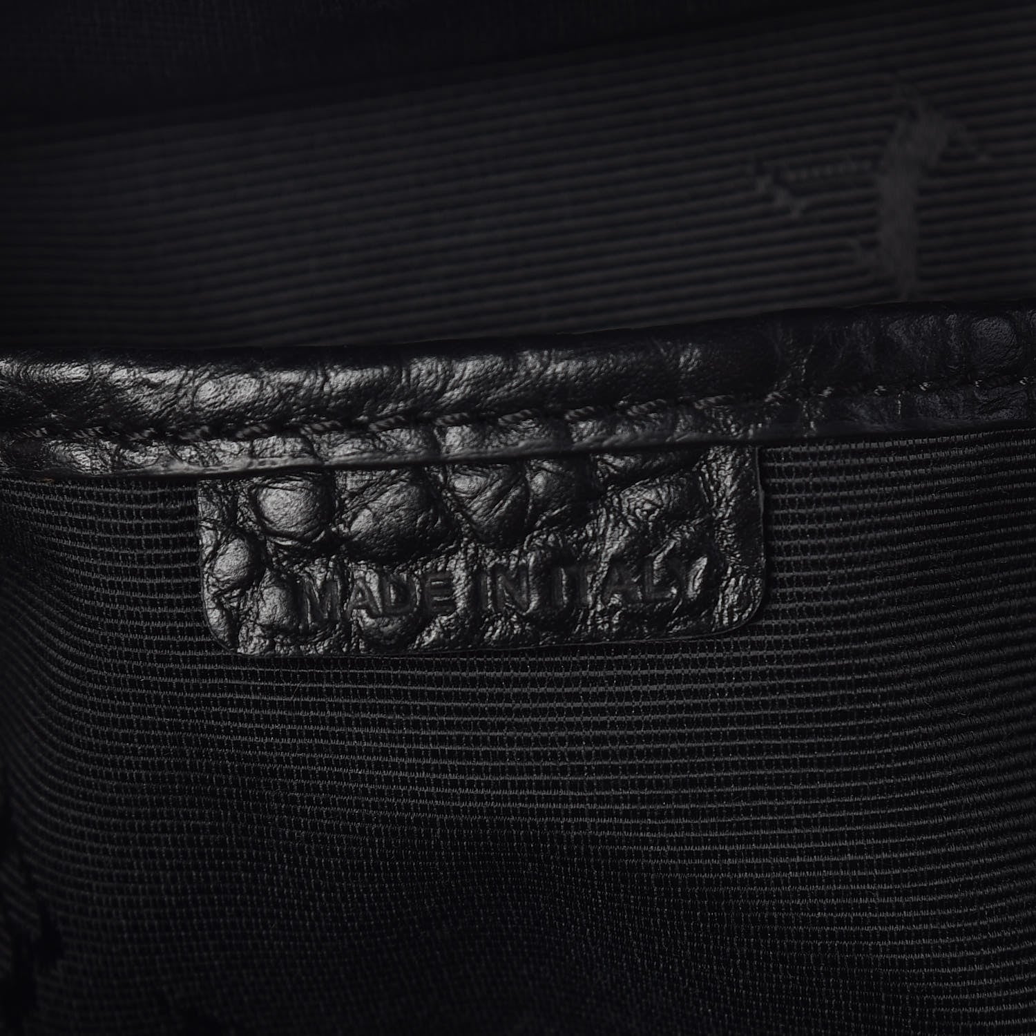 Burberry Heritage Grain Medium Alchester Bowling Bag Black 7 of 10