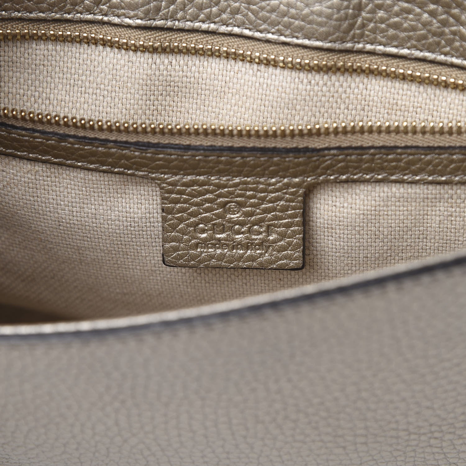 Gucci Metallic Pebbled Calfskin Medium Soho Flap Crossbody Golden Beige 6 of 11