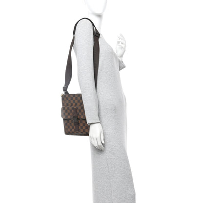 Louis Vuitton Damier Ebene Pochette Melville 2 of 11