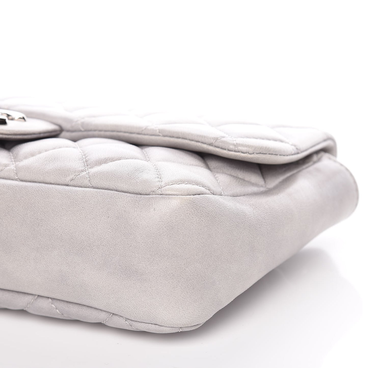 Rubber Quilted Lambskin Medium Coco Rain Flap Grey