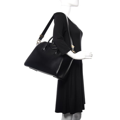 Givenchy Shiny Lord Calfskin Medium Antigona Black 2 of 10