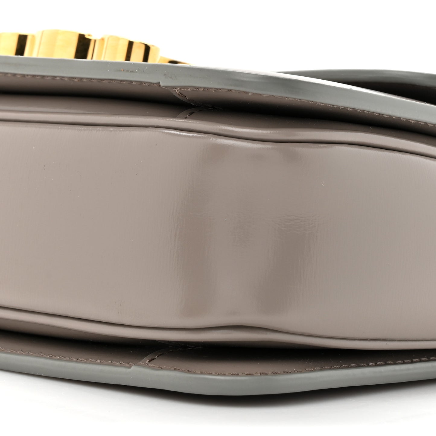 Shiny Calfskin Teen Triomphe Pebble