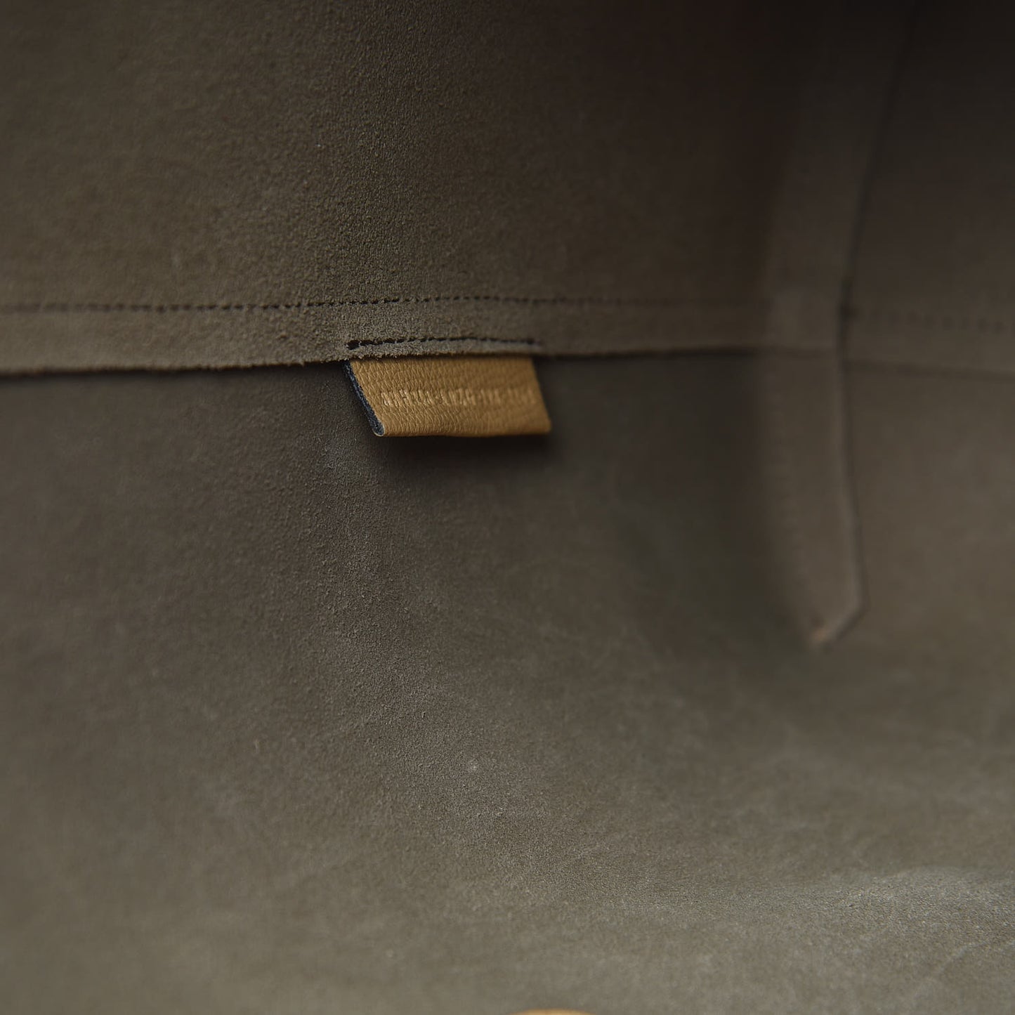 Vitello Vienna Enamel F is Fendi Shopping Tote Miele Scuro Taupe