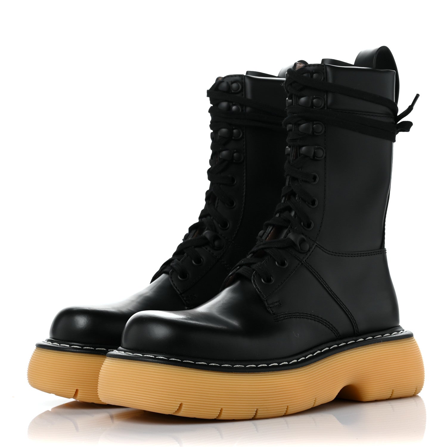 Bottega Veneta Calfskin The Swell Lace Up Boots 35.5 Black Natural Rubber 3 of 6