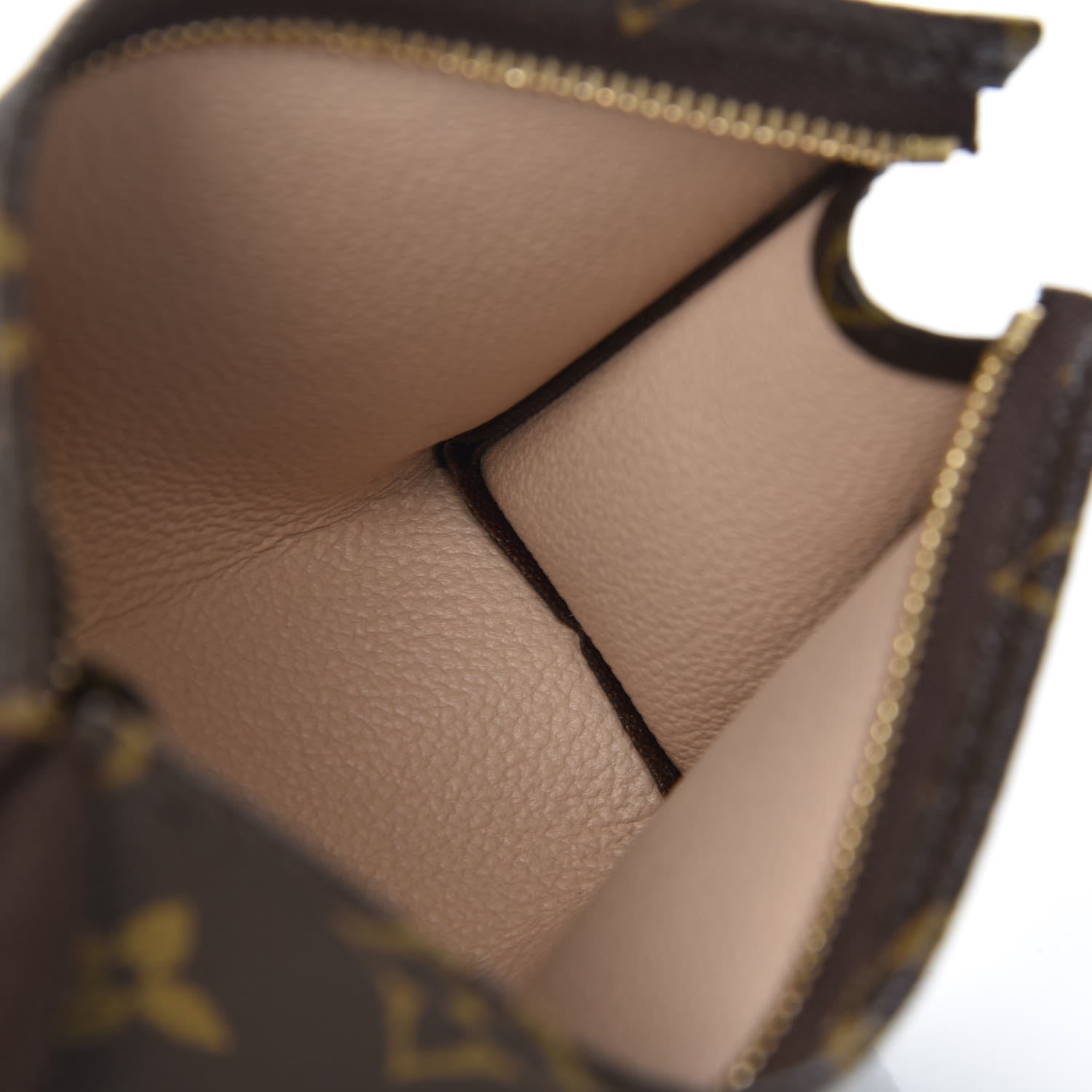 Louis Vuitton Monogram Toiletry Pouch 15 6 of 7