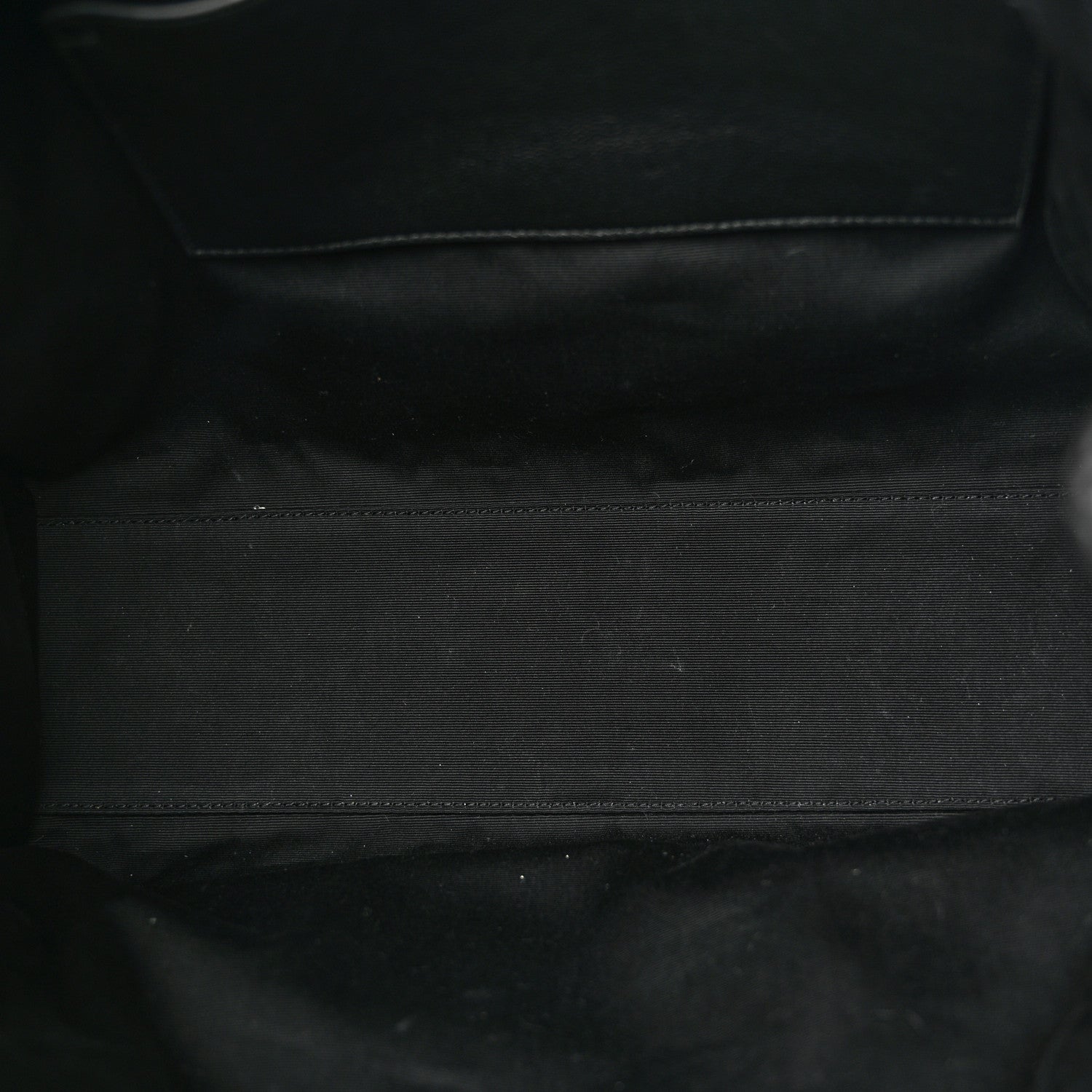 Saint Laurent Crinkled Calfskin Matelasse Monogram Large Niki Shopper Tote Black 5 of 12