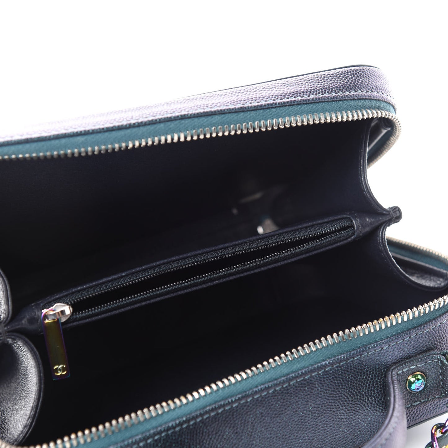 Iridescent Caviar Quilted Medium CC Filigree Vanity Case Dark Turquoise