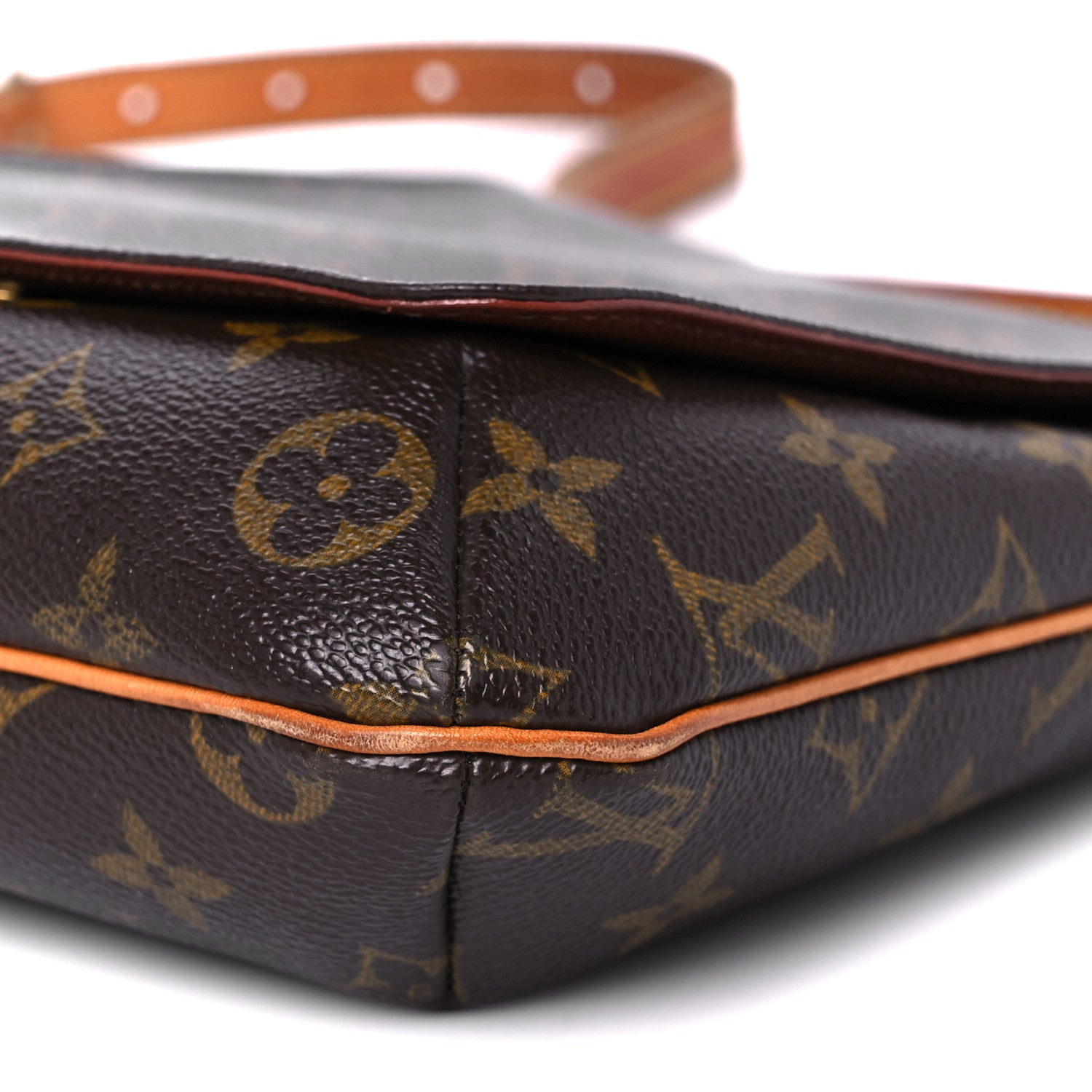 Louis Vuitton Monogram Musette Salsa 9 of 14