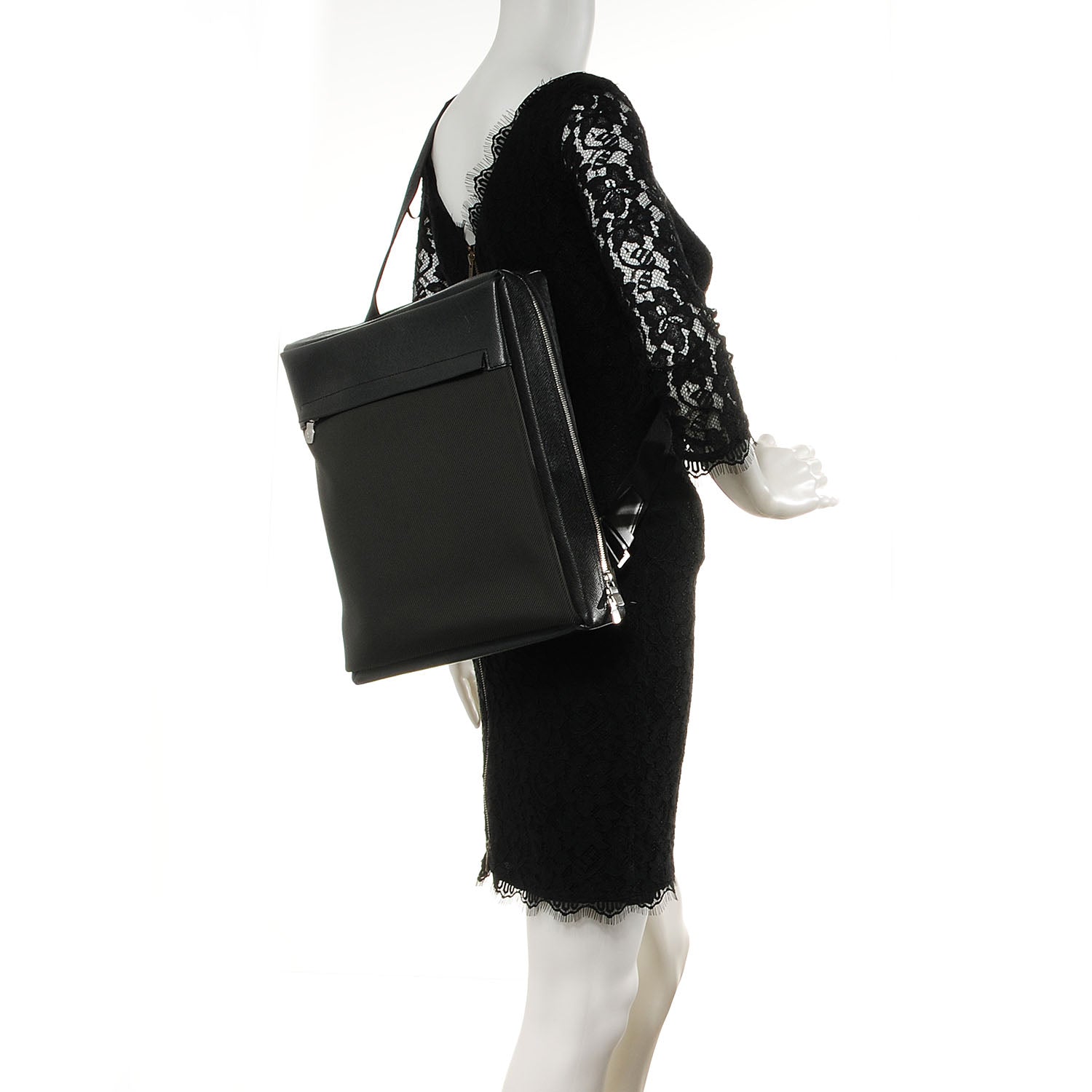 Louis Vuitton Taiga Beloukha Ardoise 2 of 7