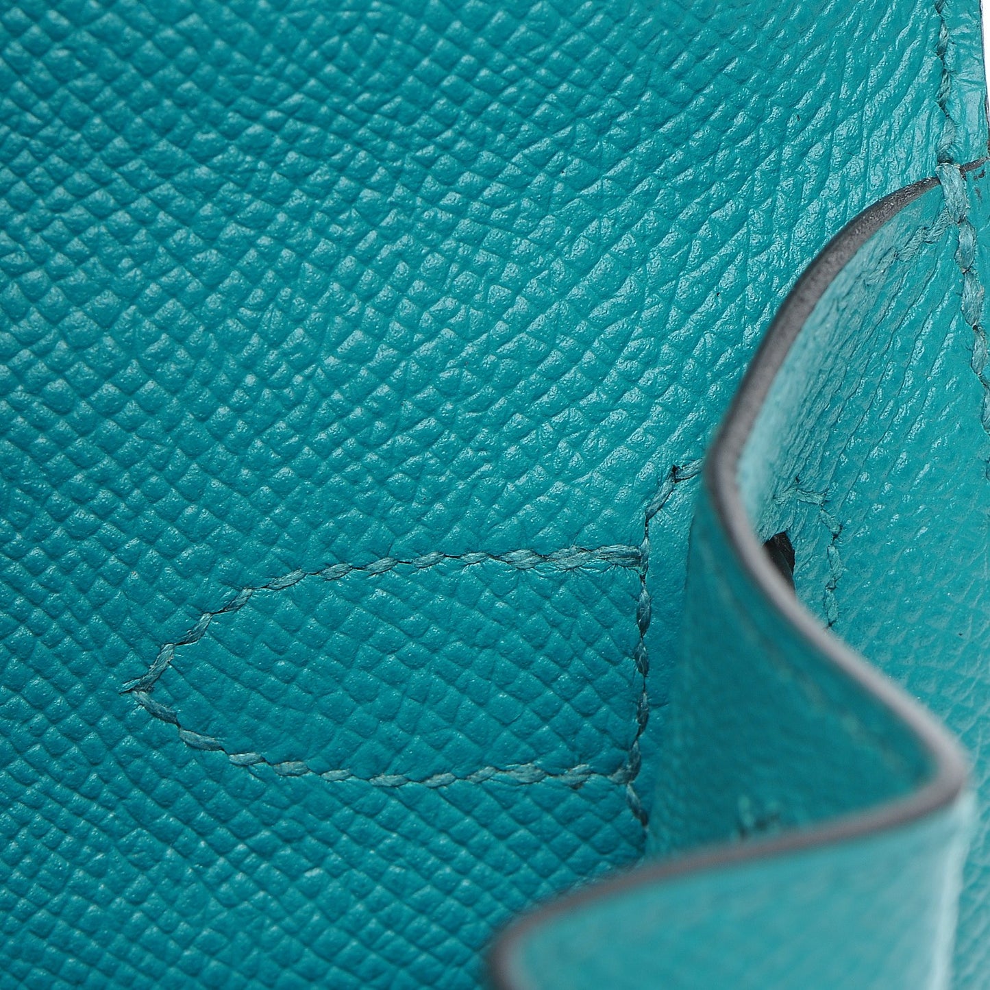 Epsom Kelly Sellier 28 Bleu Paon