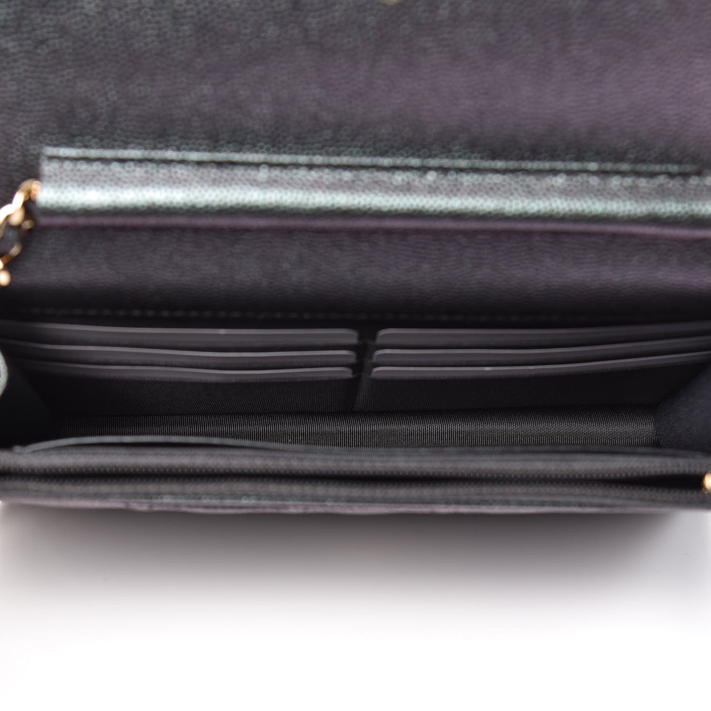 Iridescent Caviar Quilted Wallet On Chain WOC Black