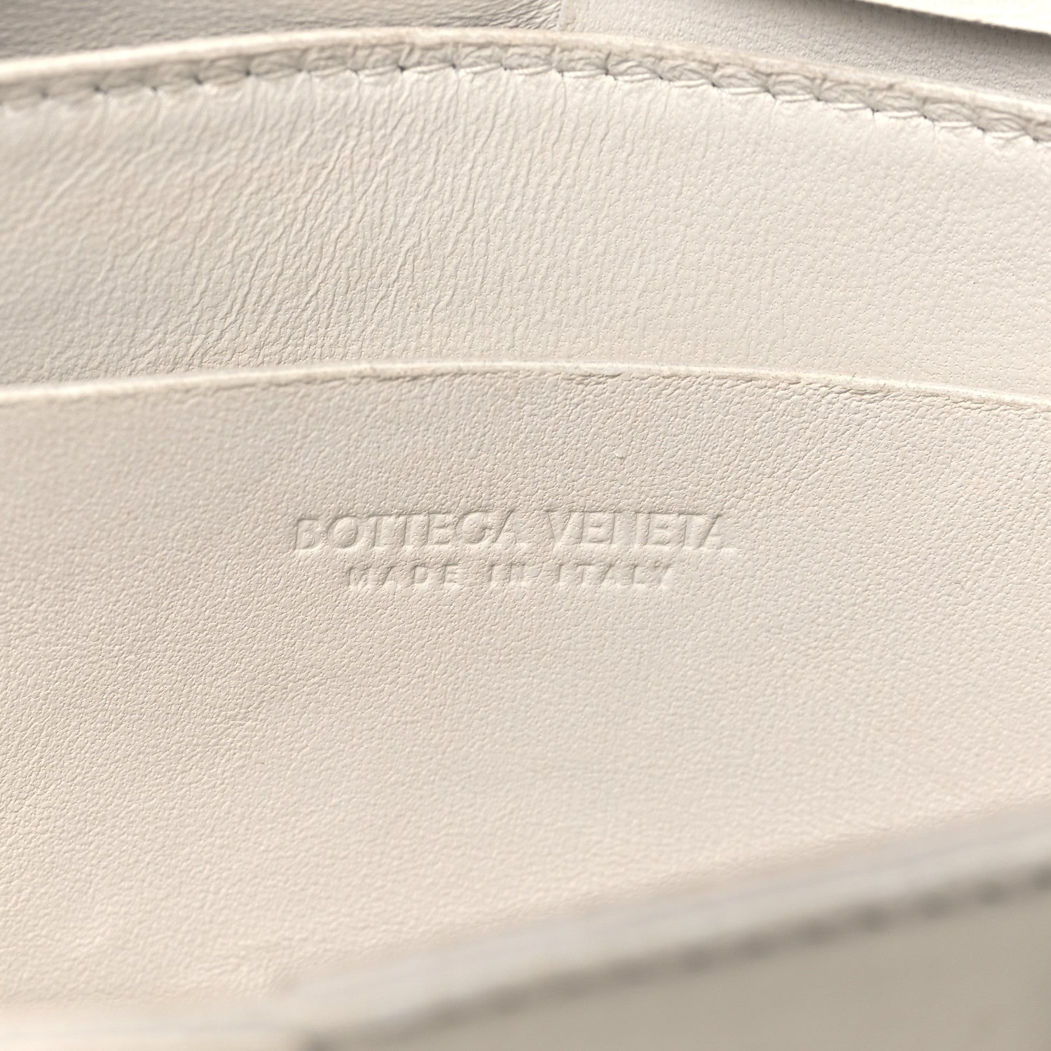 Bottega Veneta Nappa Maxi Intreccio The Belt Cassette Bag White 6 of 14