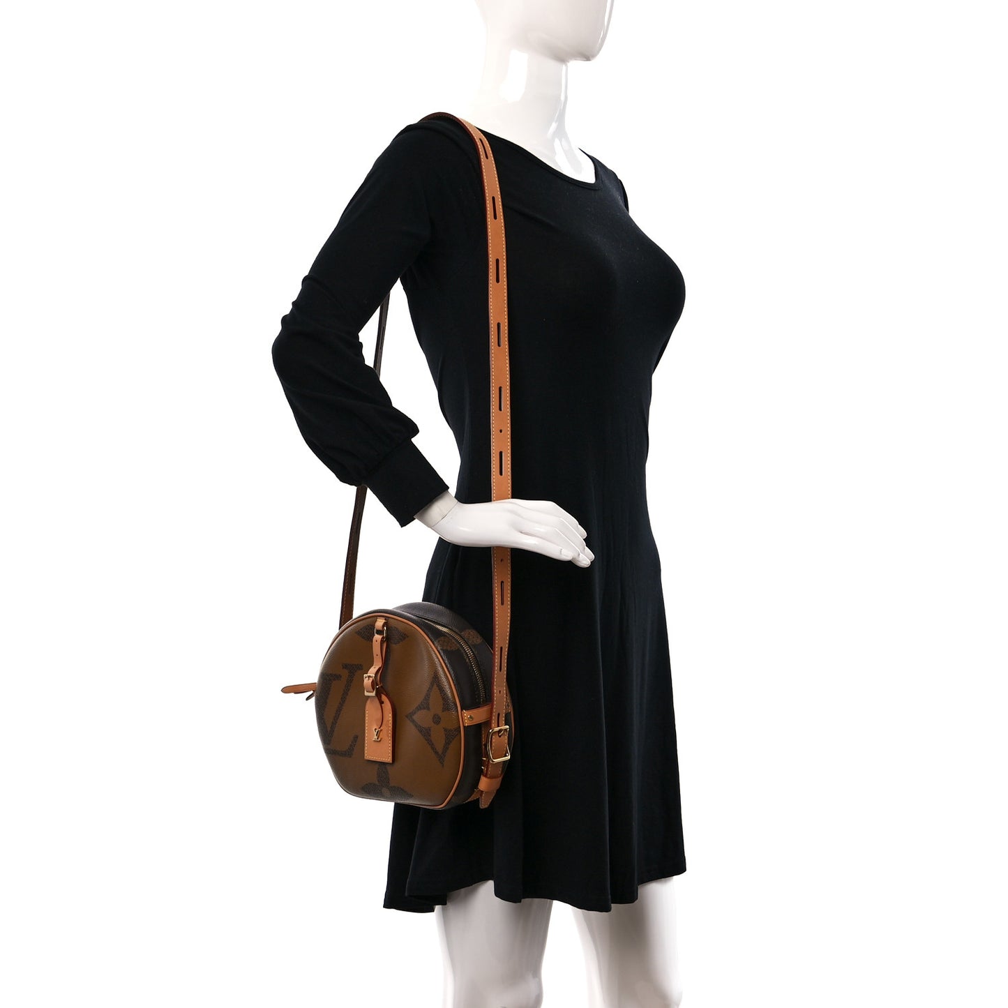 Reverse Monogram Giant Boite Chapeau Souple
