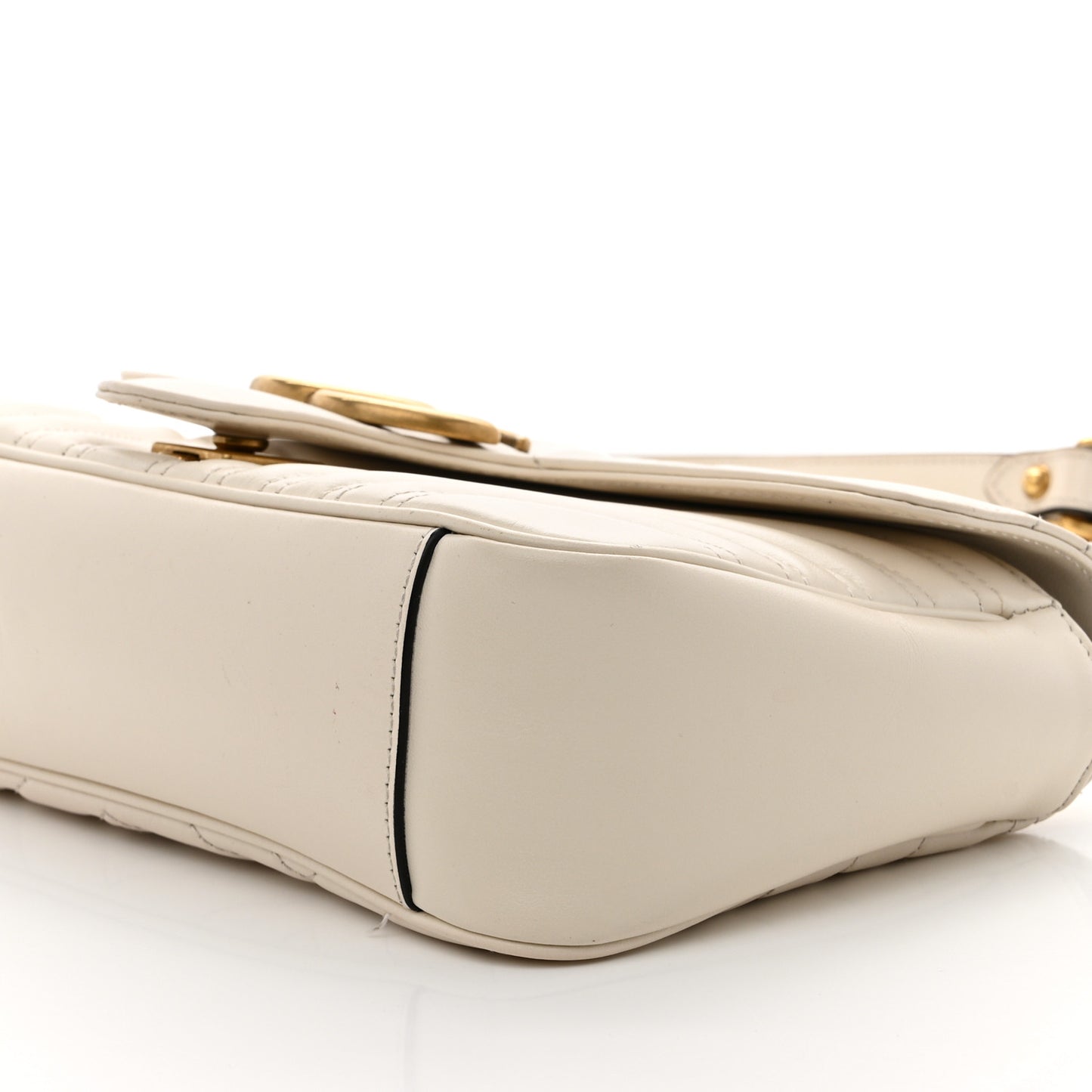 Calfskin Matelasse Small GG Marmont Shoulder Bag White