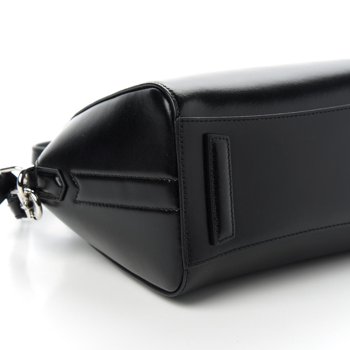 Shiny Lord Calfskin Mini Antigona Black