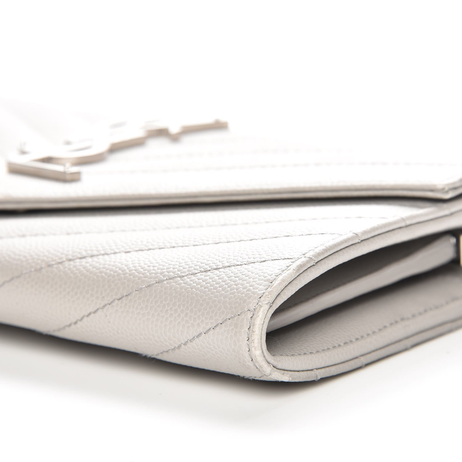 Saint Laurent Grain De Poudre Matelasse Monogram Flap Wallet Light Grey 10 of 14