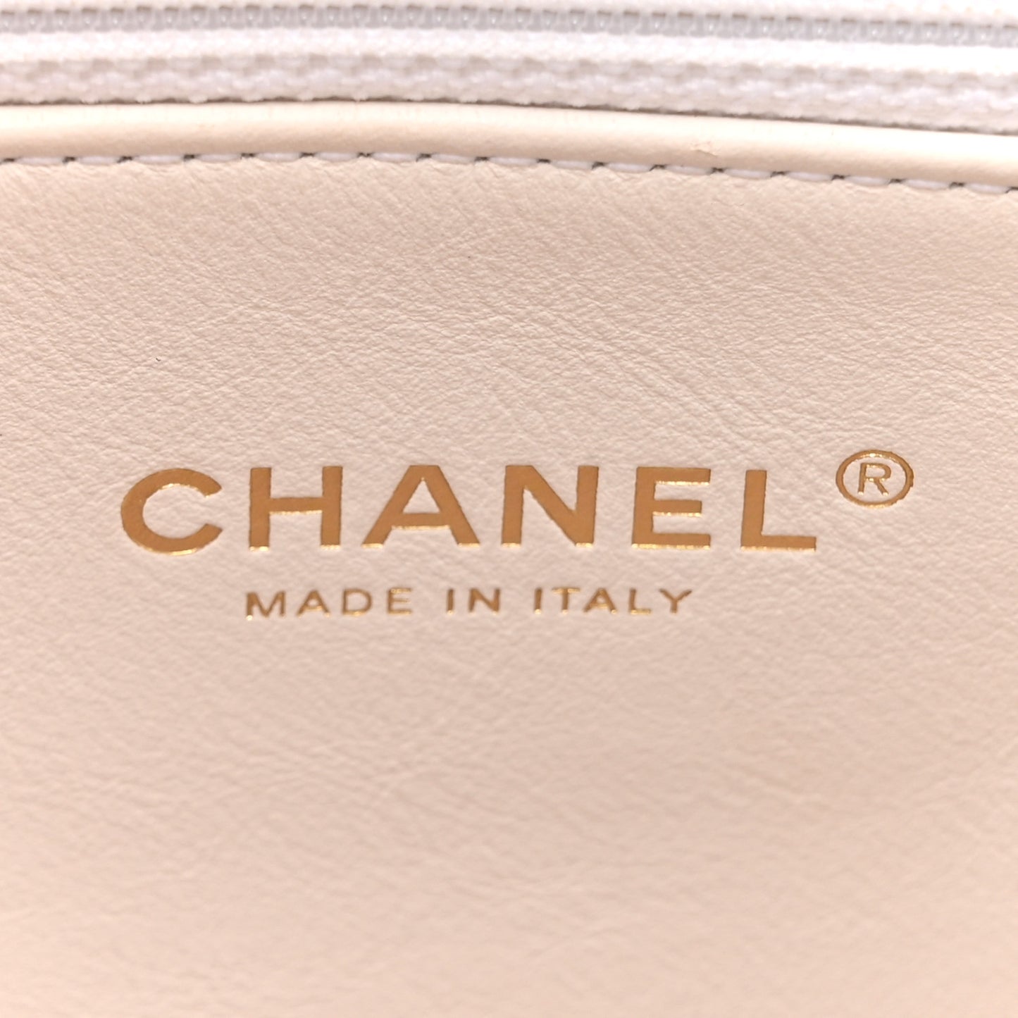 Caviar Lizard Quilted Medium Coco Handle Flap Ivory