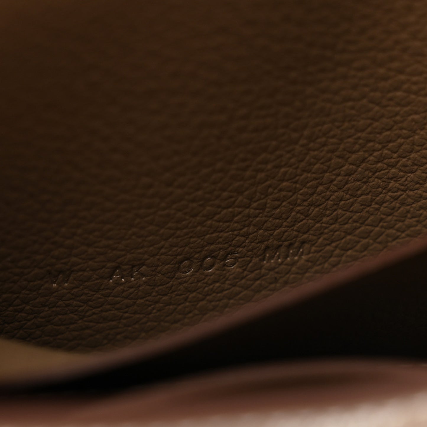 Evercolor Constance Slim Wallet Etoupe