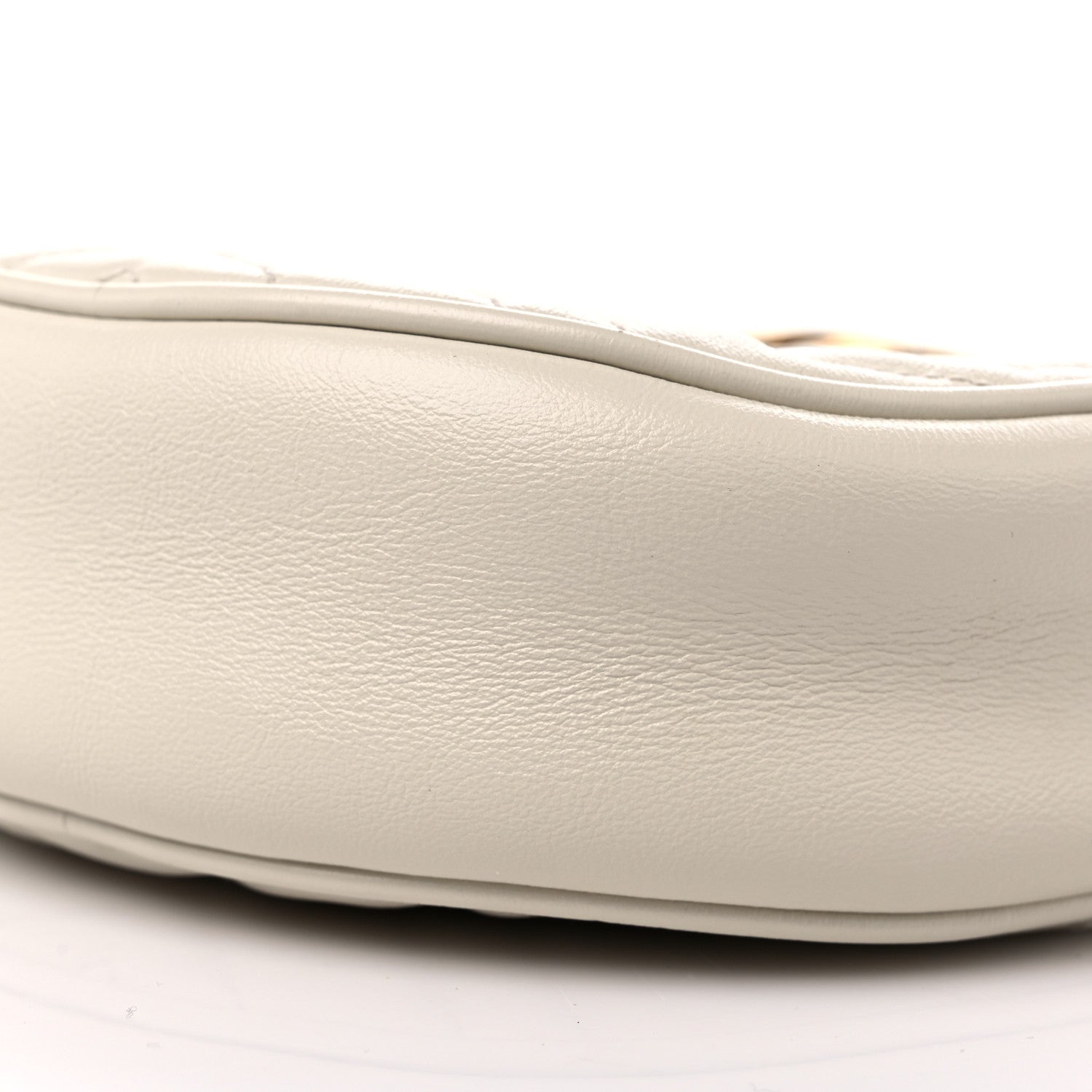 Gucci Calfskin Matelasse Mini GG Marmont Round Shoulder Bag White 10 of 13