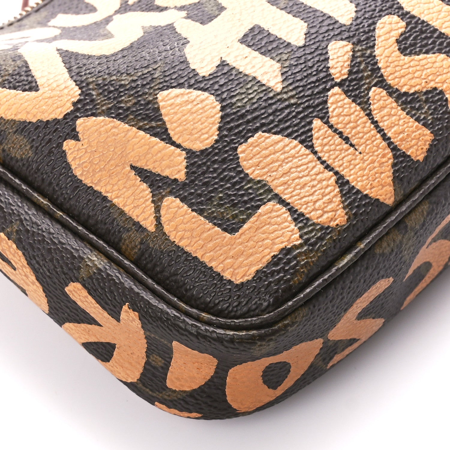 Louis Vuitton Monogram Graffiti Pochette Accessories Peach 10 of 12