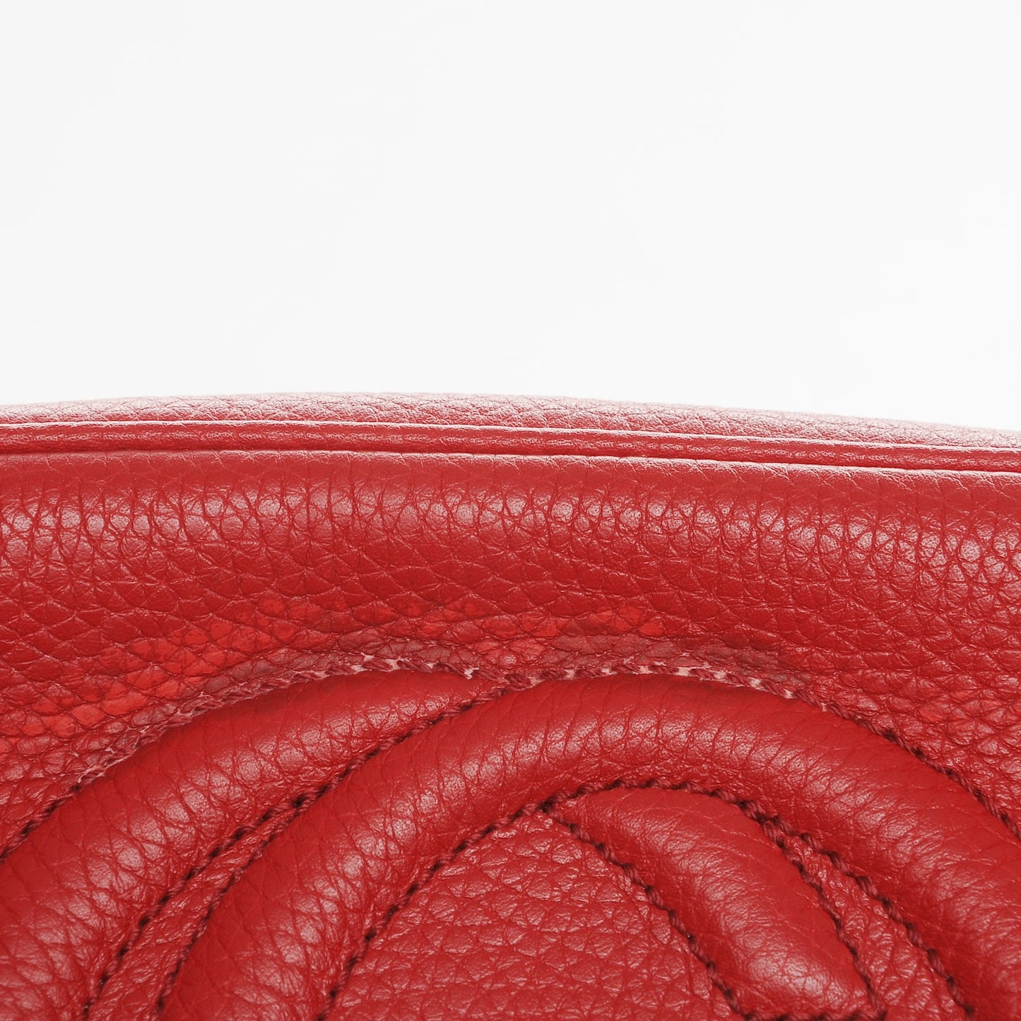 Pebbled Calfskin Small Soho Disco Bag Tabasco Red