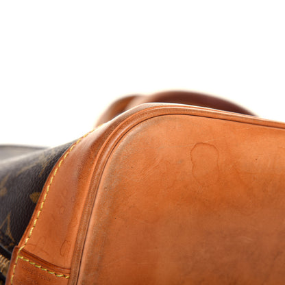 Louis Vuitton Monogram Alma PM 16 of 36