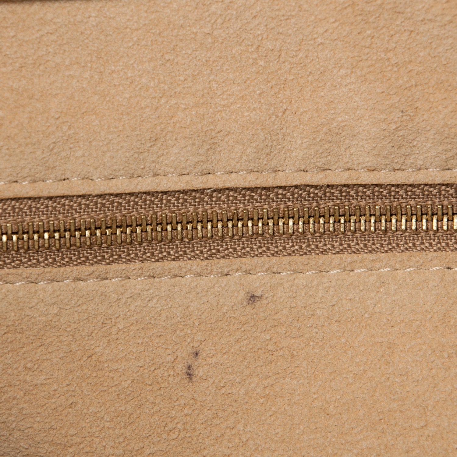 Louis Vuitton Damier Azur Artsy GM 7 of 8