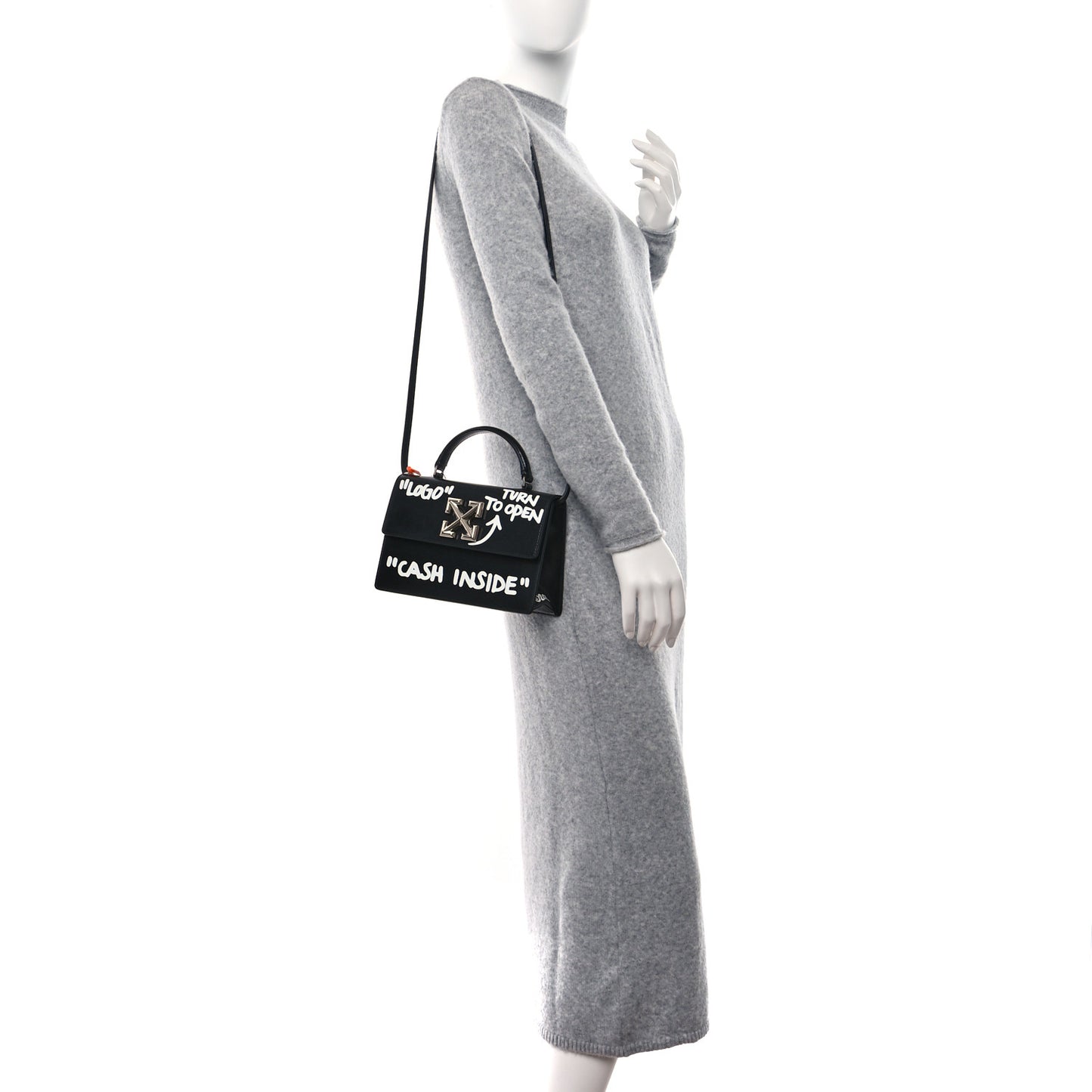Calfskin Cash Jitney 1.4 Shoulder Bag Black