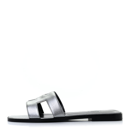 Hermes Metallic Epsom Oran Sandals 38 Gris Argente 1 of 8