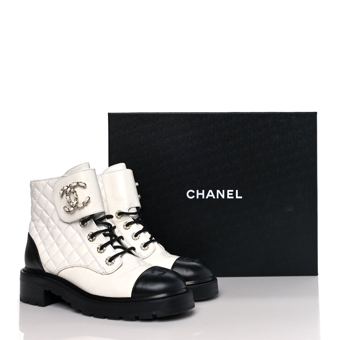 Shiny Goatskin Calfskin Quilted Lace Up Combat Boots 40.5 White Black