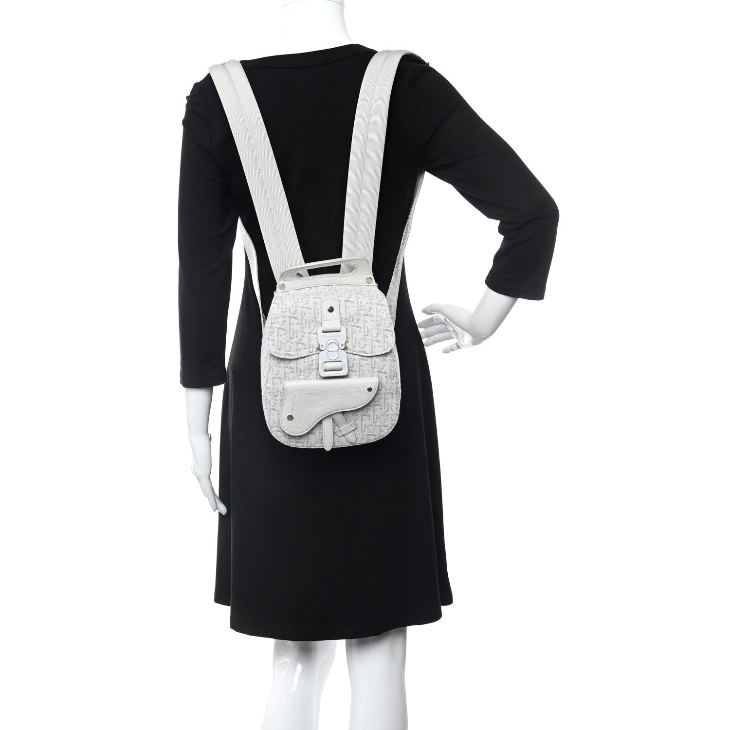 Christian Dior HOMME Oblique Jacquard Calfskin Mini Saddle Backpack Beige 1179041 – FASHIONPHILE