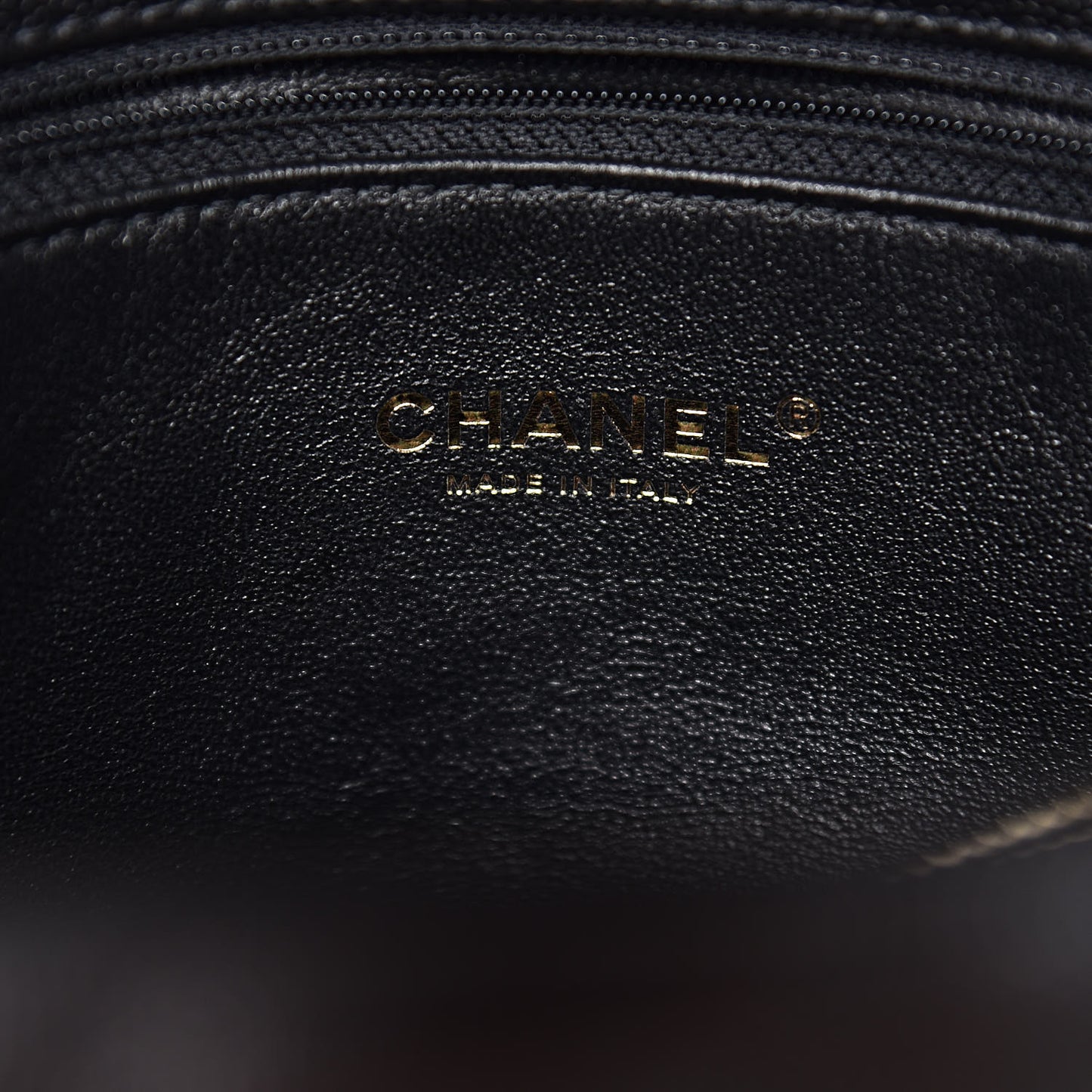 Caviar Lizard Quilted Medium Coco Handle Flap Black