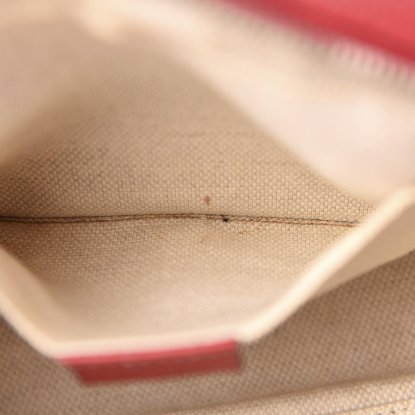Pebbled Calfskin Small Soho Disco Bag Tabasco Red